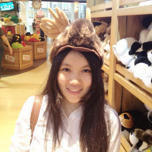 Meet your Posher, Leah